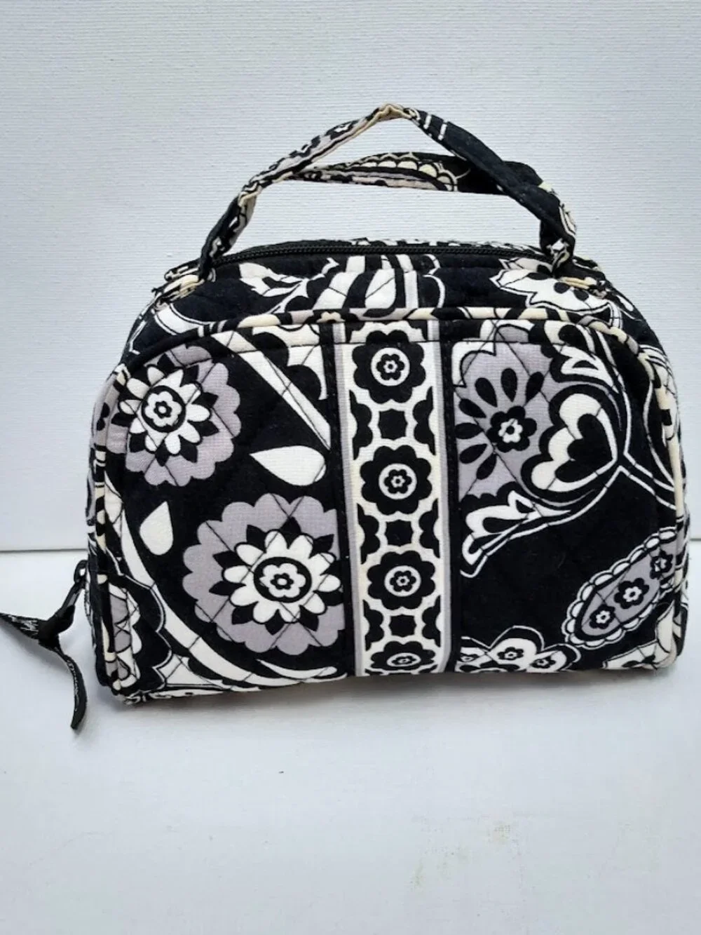Vera Bradley Jewelry & Cosmetic Travel Bag Black Gray & White Handles FLAWS